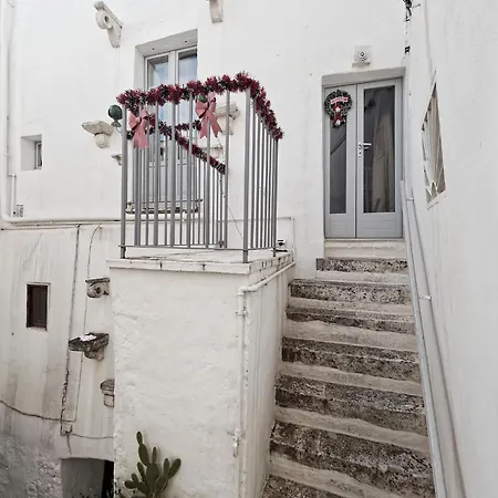Casetta Del Vicolo Orologio Apartment *